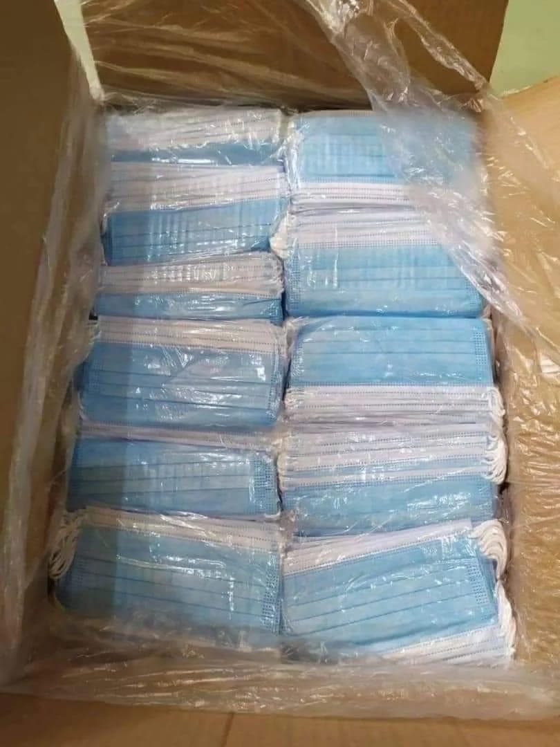 N95-Respirator, Surgical Mask